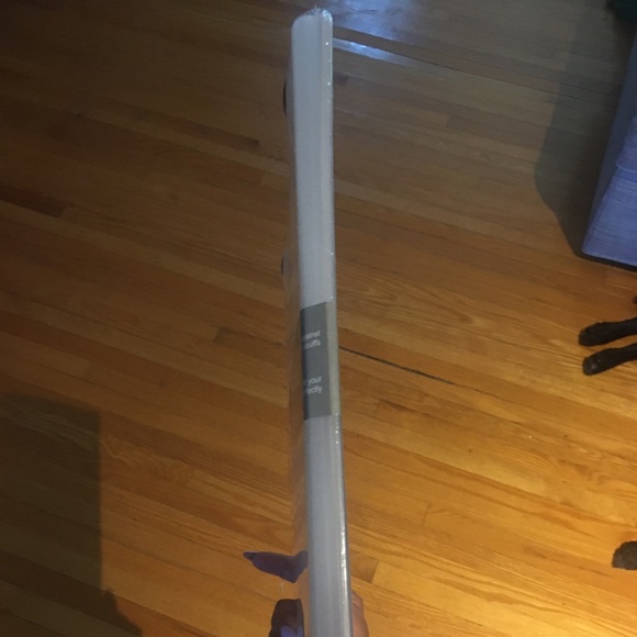 NWT MacBook Pro 16’’ case - Picture 8 of 10